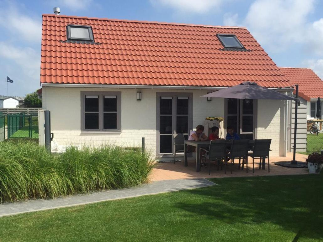 Vissershuisjes Wenduine-De Haan Luaran gambar